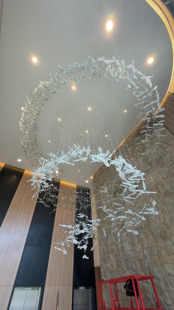 Casa Ibirapuera Torre 3 — Espiral de Folhas e Cristal no Lobby — vídeo