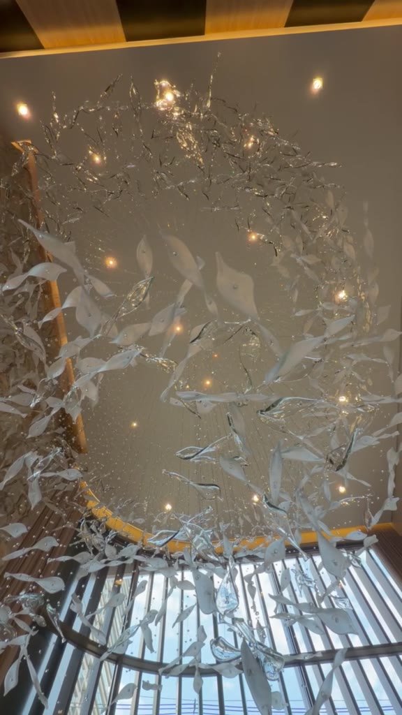 Casa Ibirapuera Torre 3 — Espiral de Folhas e Cristal no Lobby — vídeo