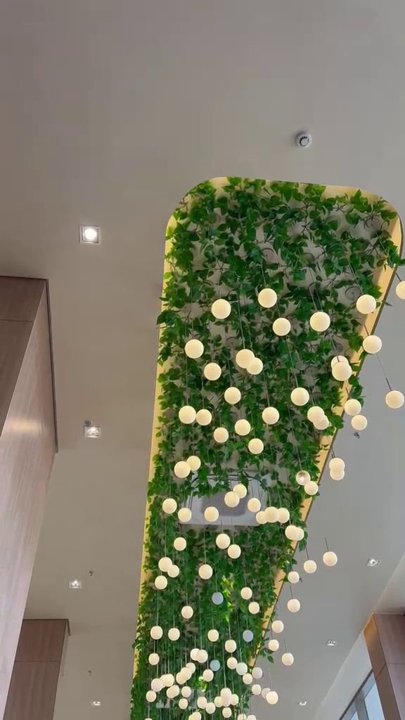 Cyrela Eden Park — Esferas Luminosas com Folhagem — vídeo
